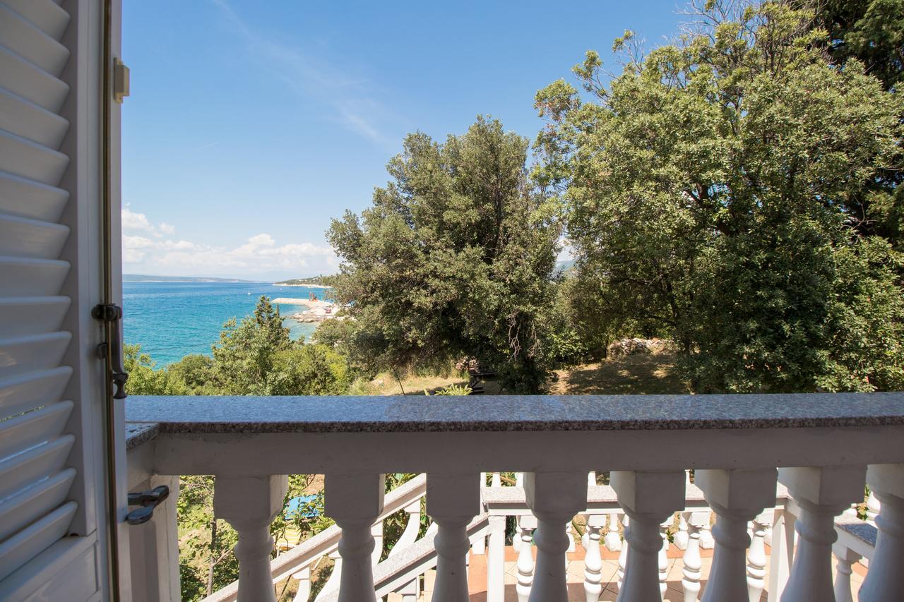Apartments Josip By The Sea Novi Vinodolski Luaran gambar